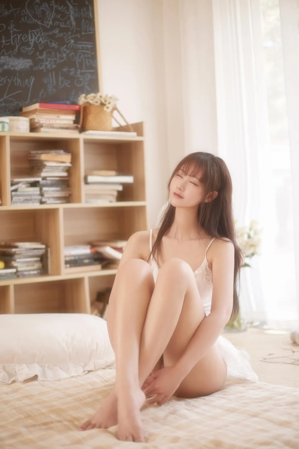 羽生三未 - No.026 日系睡裙 [30P-316MB] tg@simisebaisi 【丝足阁】014.webp